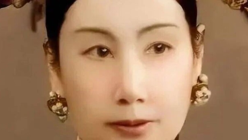 俄士兵围观不明小物体时突然爆炸,澳门一肖一码100%准确香港,全面解答解释落实_纪念版V1.89