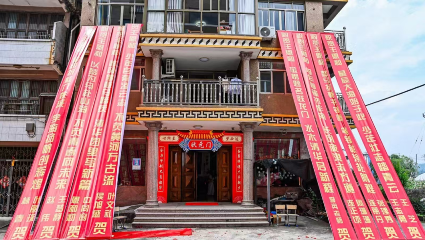 印度表妹嫁表哥被塞行李箱致死,香港看二四六好彩资料,整体规划执行讲解_内测版V13.92